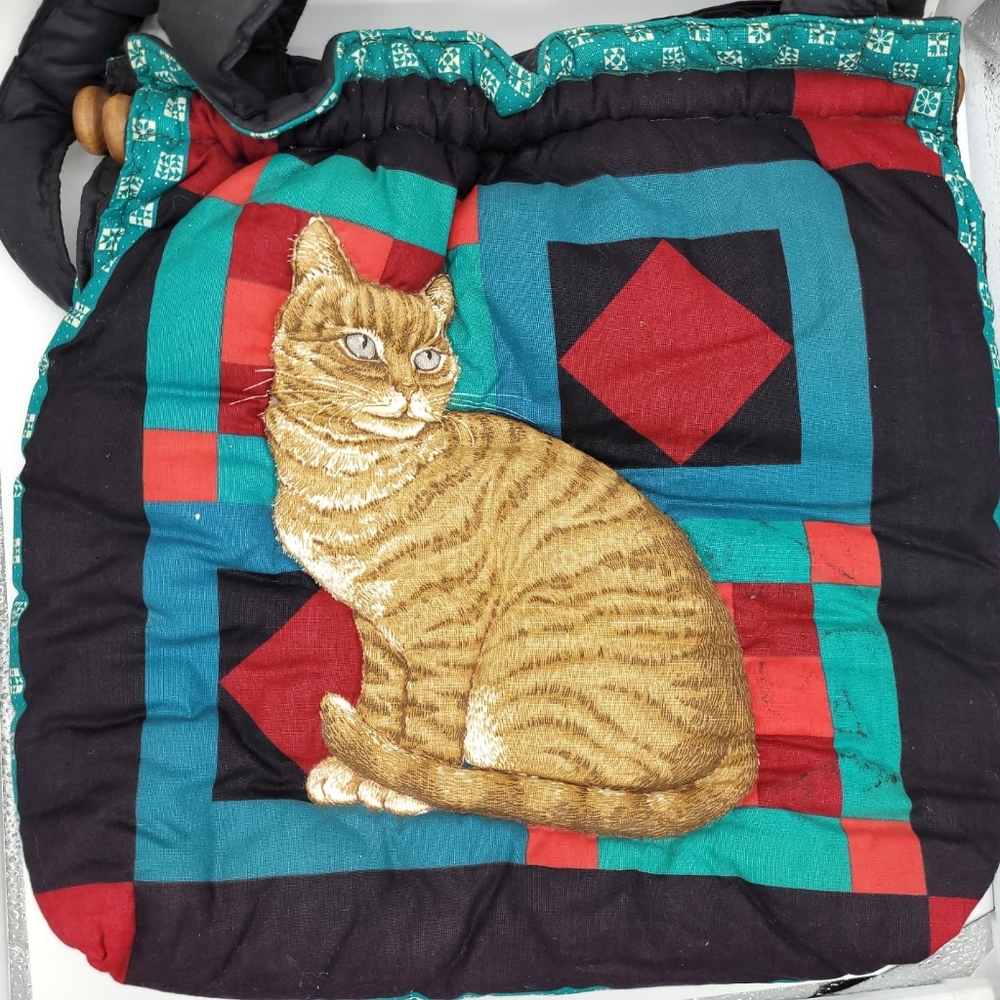 Vintage 1990s Handcrafted Quilted Purse For Cat Lovers. 🐈